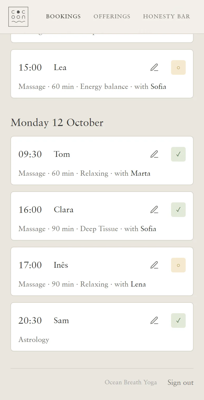 Cocoon Onsite on a phone: the board, with the new massage confirmed.