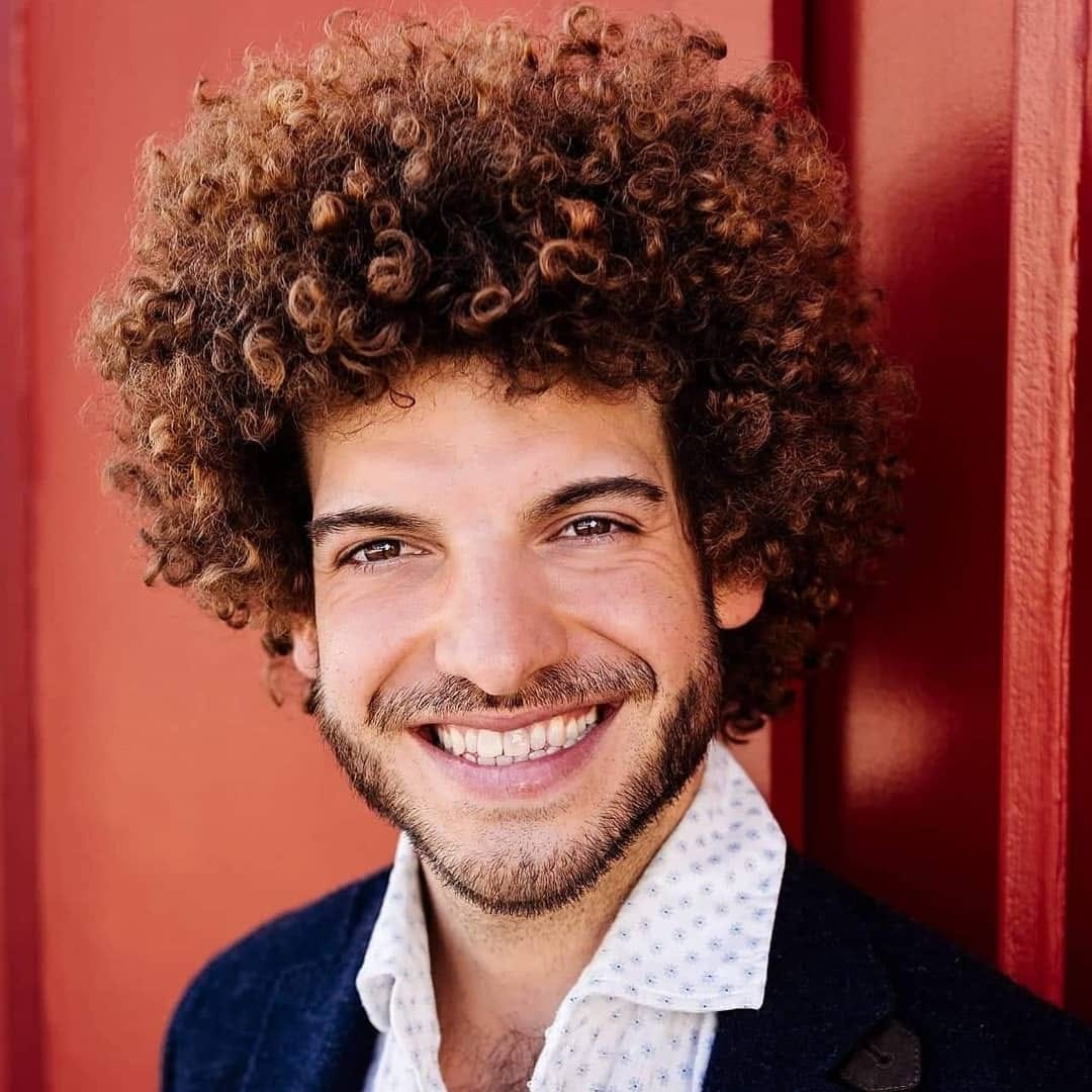 Momo, Founder of Coração de Cacau